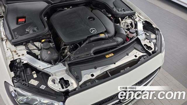 Mercedes-Benz E-Class 2021 — photo 6