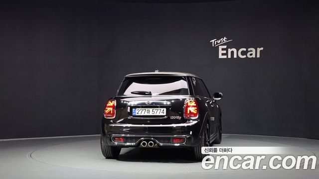 Mini Cooper 2020 — photo 4