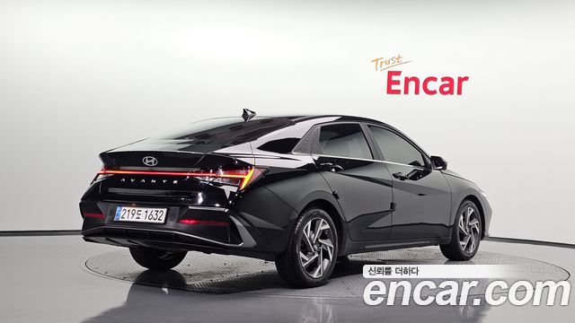 Hyundai AVANTE 2024 — photo 2