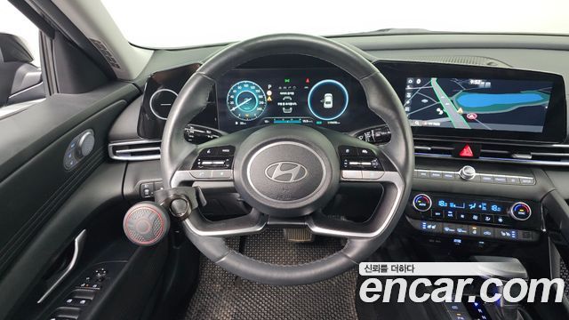 Hyundai AVANTE 2024 — photo 19