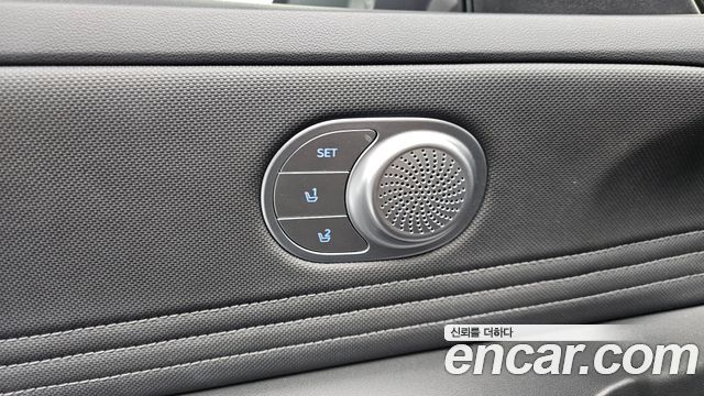 Hyundai AVANTE 2024 — photo 24
