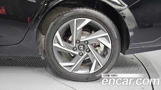 Hyundai AVANTE 2024 — photo 7