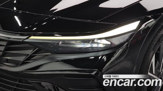 Hyundai AVANTE 2024 — photo 8