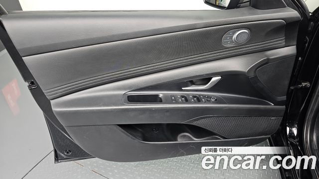 Hyundai AVANTE 2024 — photo 14