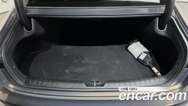Hyundai Grandeur 2025 — photo 22