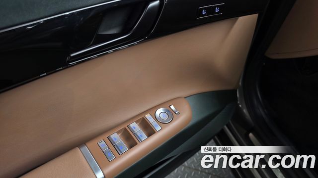Hyundai Grandeur 2025 — photo 25