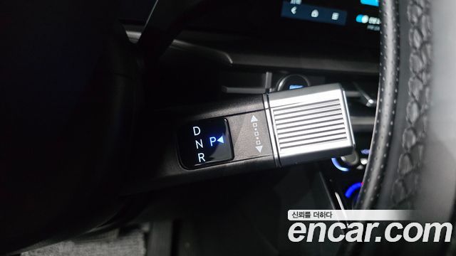 Hyundai Santafe 2024 — photo 12