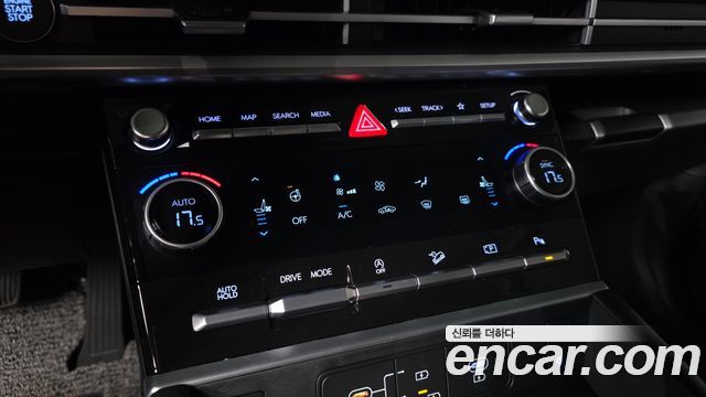 Hyundai Santafe 2024 — photo 27