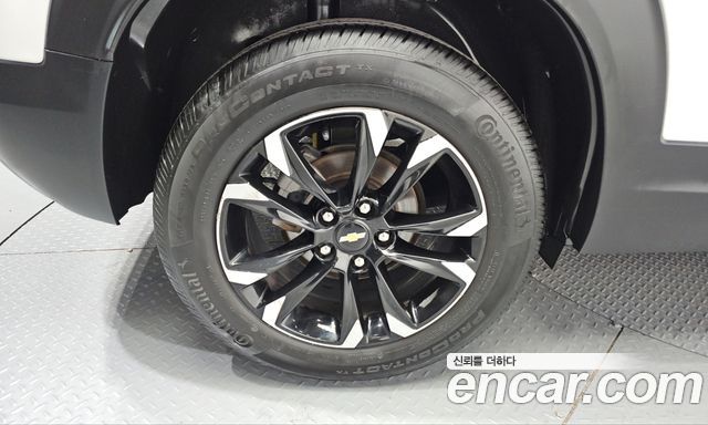 Chevrolet Korea Trailblazer 2022 — photo 5