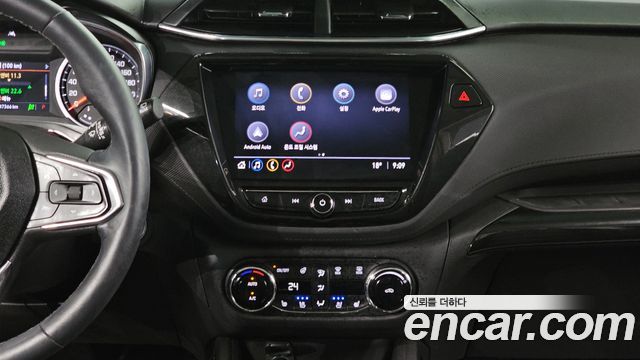 Chevrolet Korea Trailblazer 2022 — photo 19
