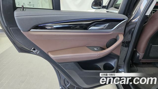 BMW X4 2020 — photo 15