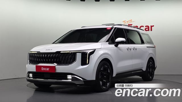 Kia Canival 2025 — photo 1