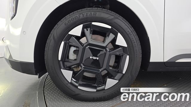Kia Canival 2025 — photo 5