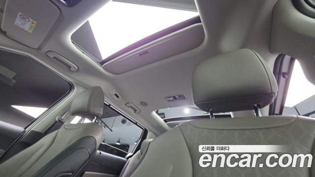 Kia Canival 2025 — photo 13