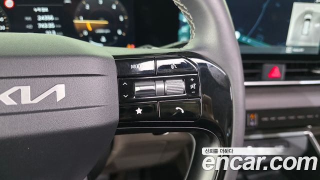 Kia Canival 2025 — photo 22