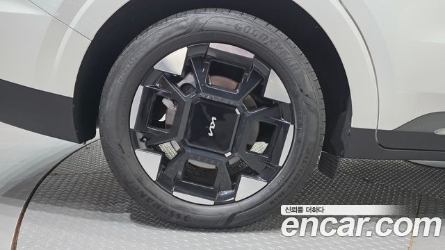 Kia Canival 2025 — photo 7