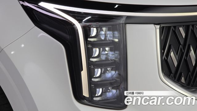 Kia Canival 2025 — photo 8