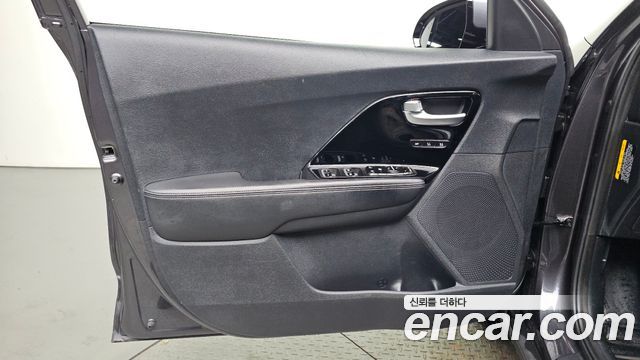Kia Niro 2020 — photo 14