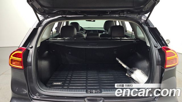 Kia Niro 2020 — photo 30