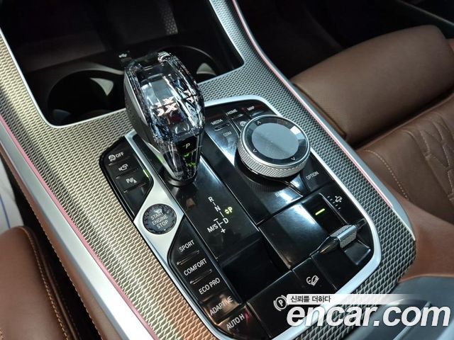 BMW X5 2022 — photo 8
