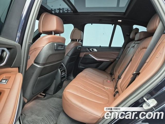 BMW X5 2022 — photo 12