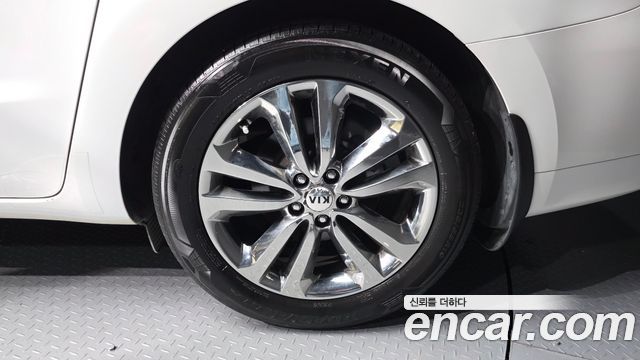 Kia Canival 2018 — photo 5