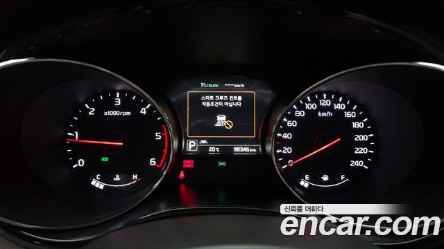 Kia Canival 2018 — photo 11