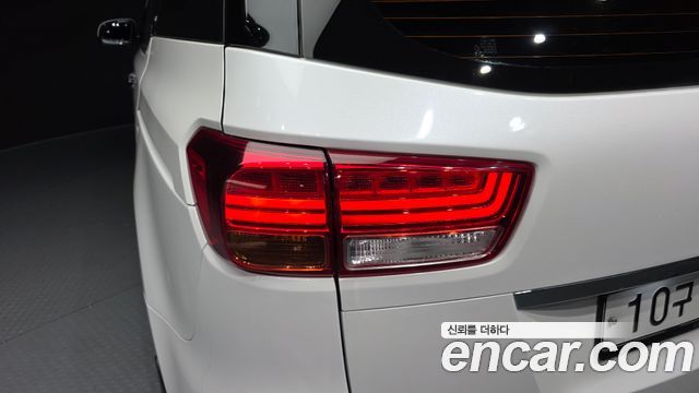 Kia Canival 2018 — photo 9