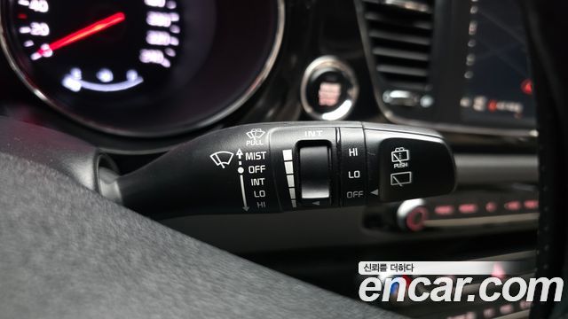 Kia Canival 2018 — photo 29