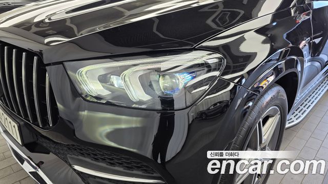 Mercedes-Benz GLE-Class 2021 — photo 8