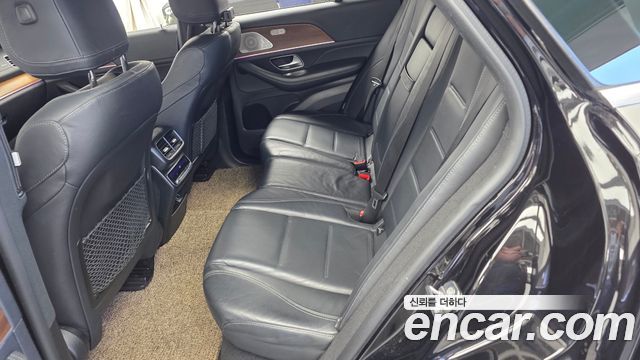 Mercedes-Benz GLE-Class 2021 — photo 16