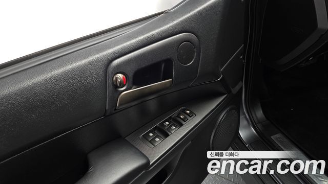 KG Mobility KORANDO 2012 — photo 16