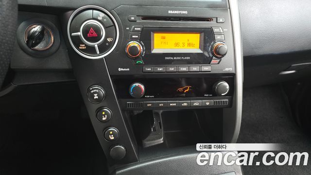 KG Mobility KORANDO 2012 — photo 19