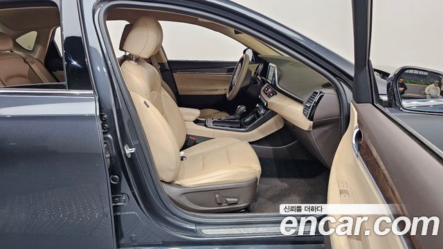 Hyundai Grandeur 2018 — photo 11