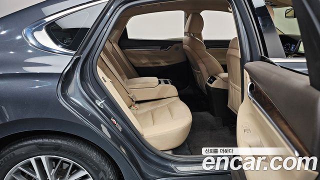 Hyundai Grandeur 2018 — photo 12
