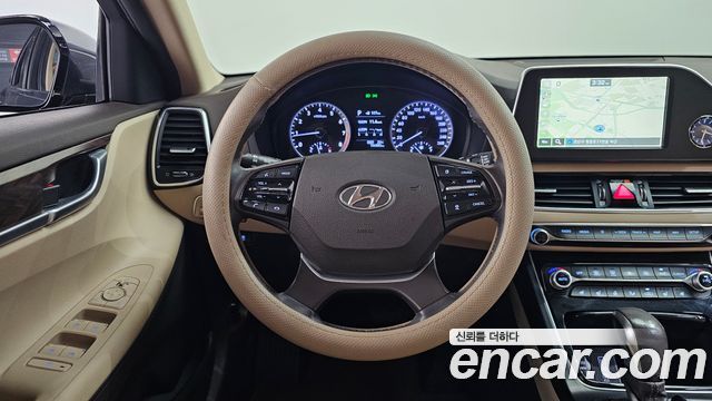 Hyundai Grandeur 2018 — photo 14