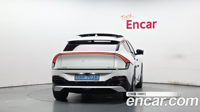 Kia EV6 2023 — photo 4