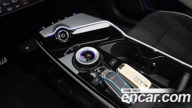 Kia EV6 2023 — photo 12