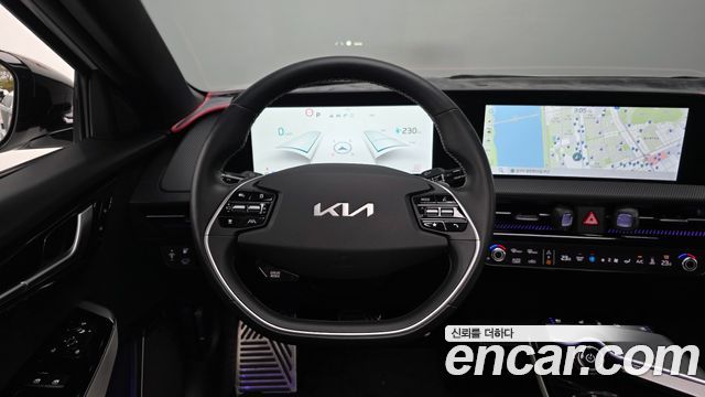 Kia EV6 2023 — photo 20
