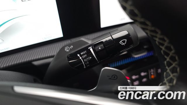Kia EV6 2023 — photo 27