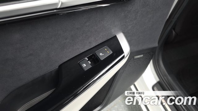 Kia EV6 2023 — photo 29