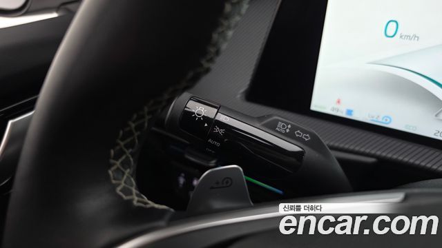 Kia EV6 2023 — photo 30