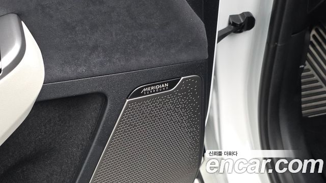 Kia EV6 2023 — photo 36