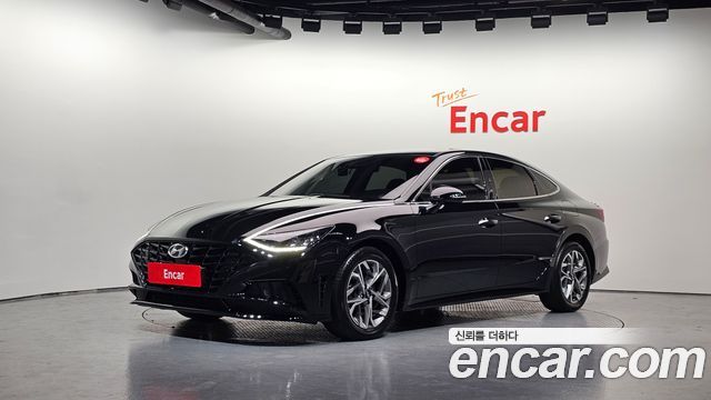 Hyundai Sonata 2022 — photo 1