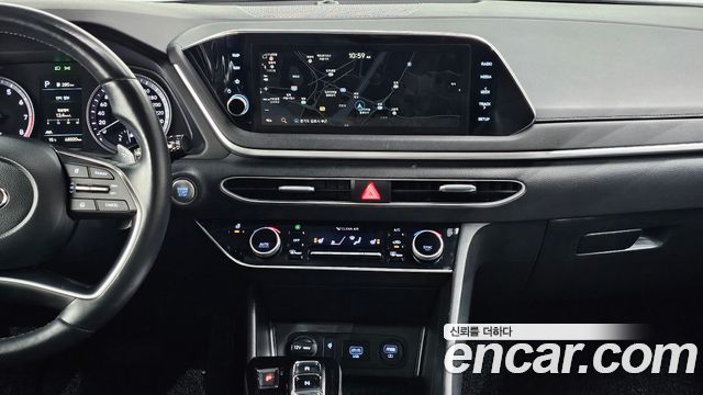 Hyundai Sonata 2022 — photo 22