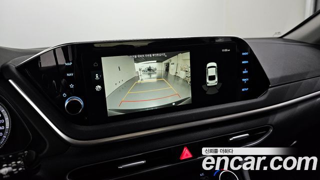 Hyundai Sonata 2022 — photo 23
