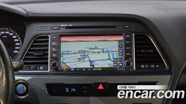Hyundai Sonata 2015 — photo 19