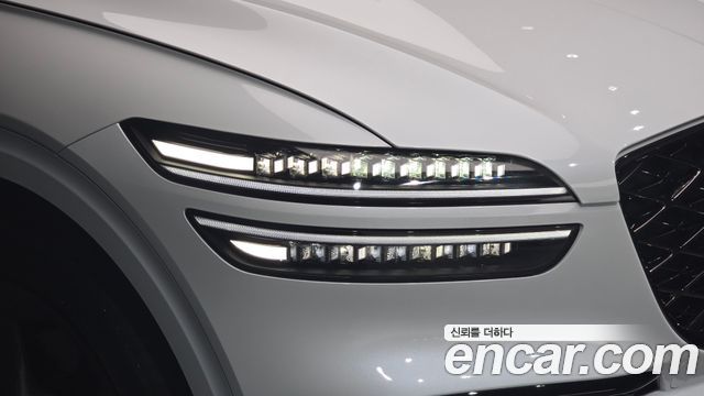 Genesis GV70 2026 — photo 8