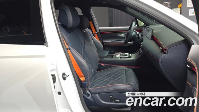 Genesis GV70 2026 — photo 16