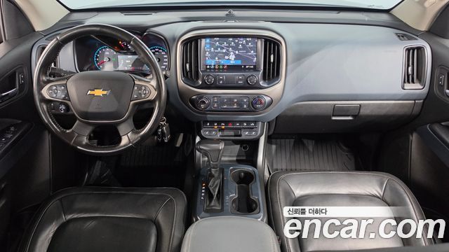 Chevrolet Korea Colorado 2021 — photo 10